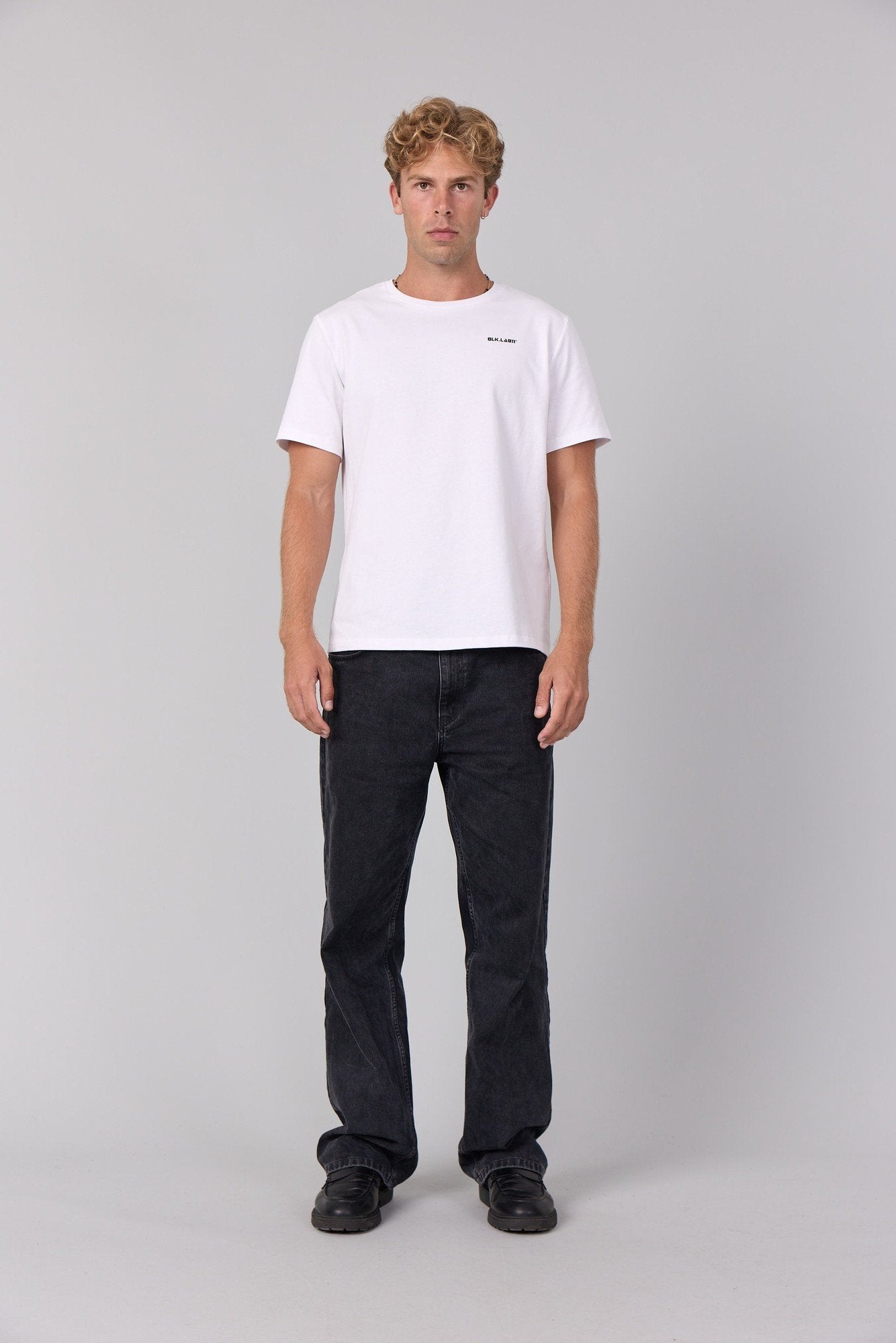 11BASECAMP TEE hover