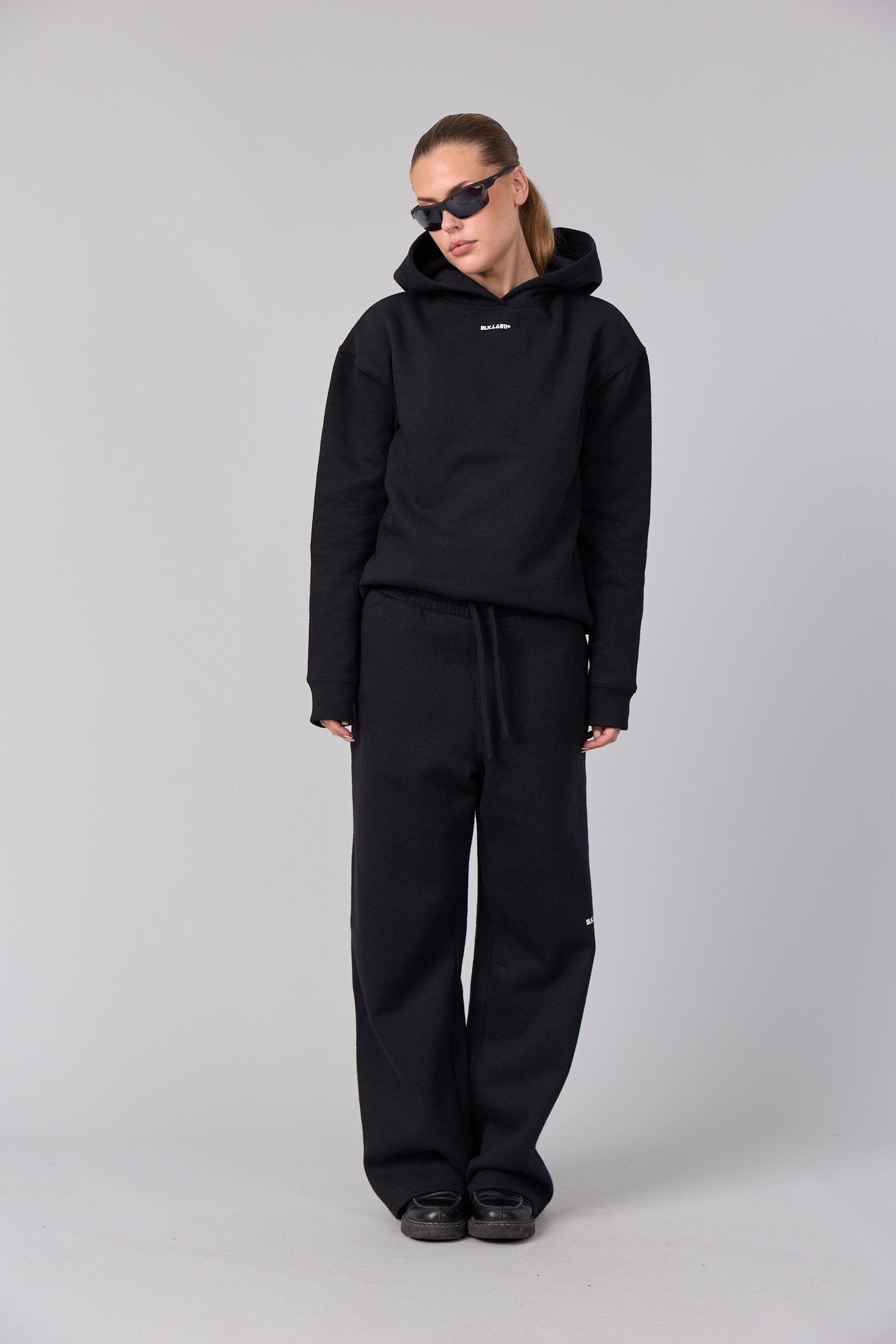 BASECAMP SWEAT SET