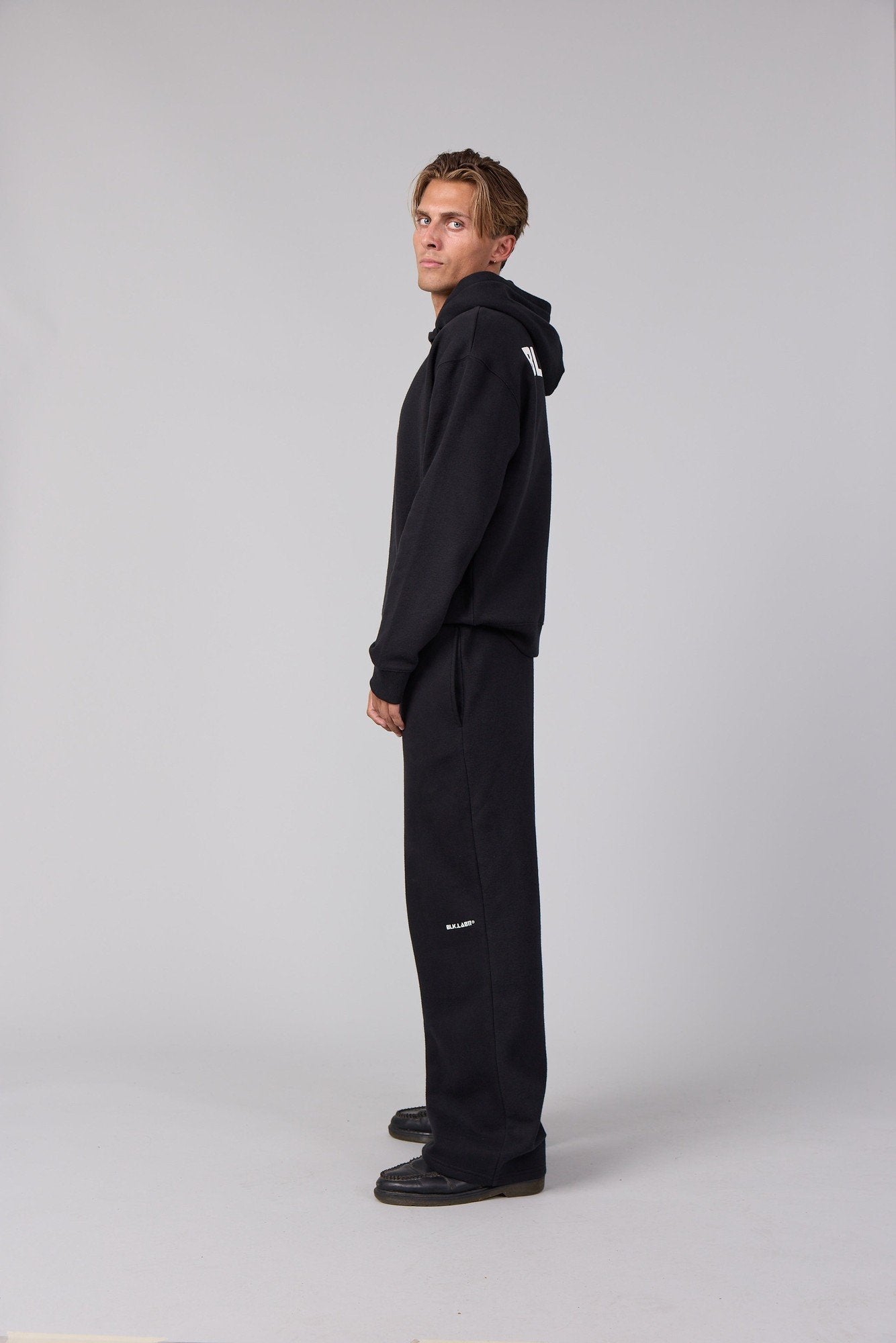 BASECAMP SWEAT SET