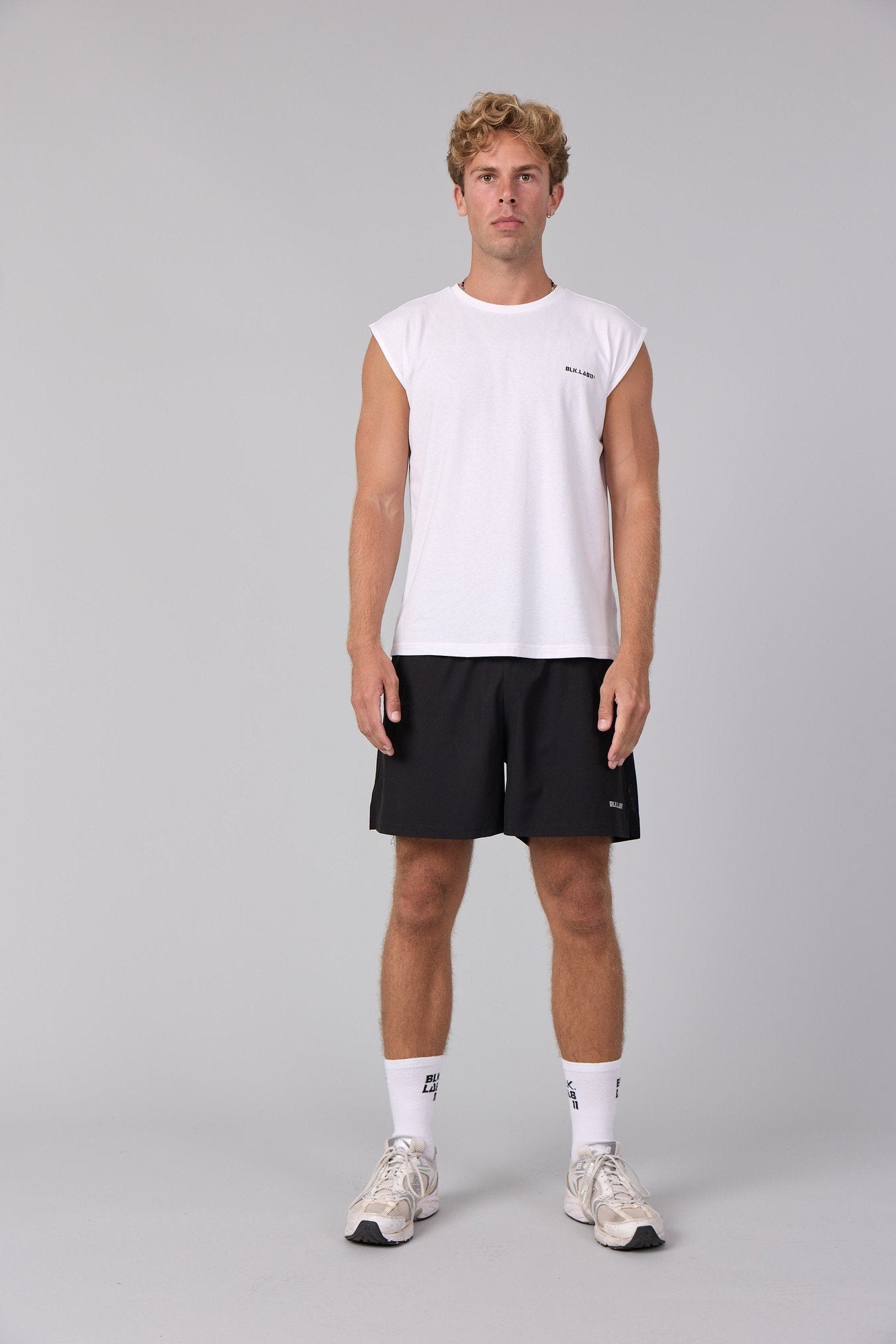 11BASECAMP TANK TOP