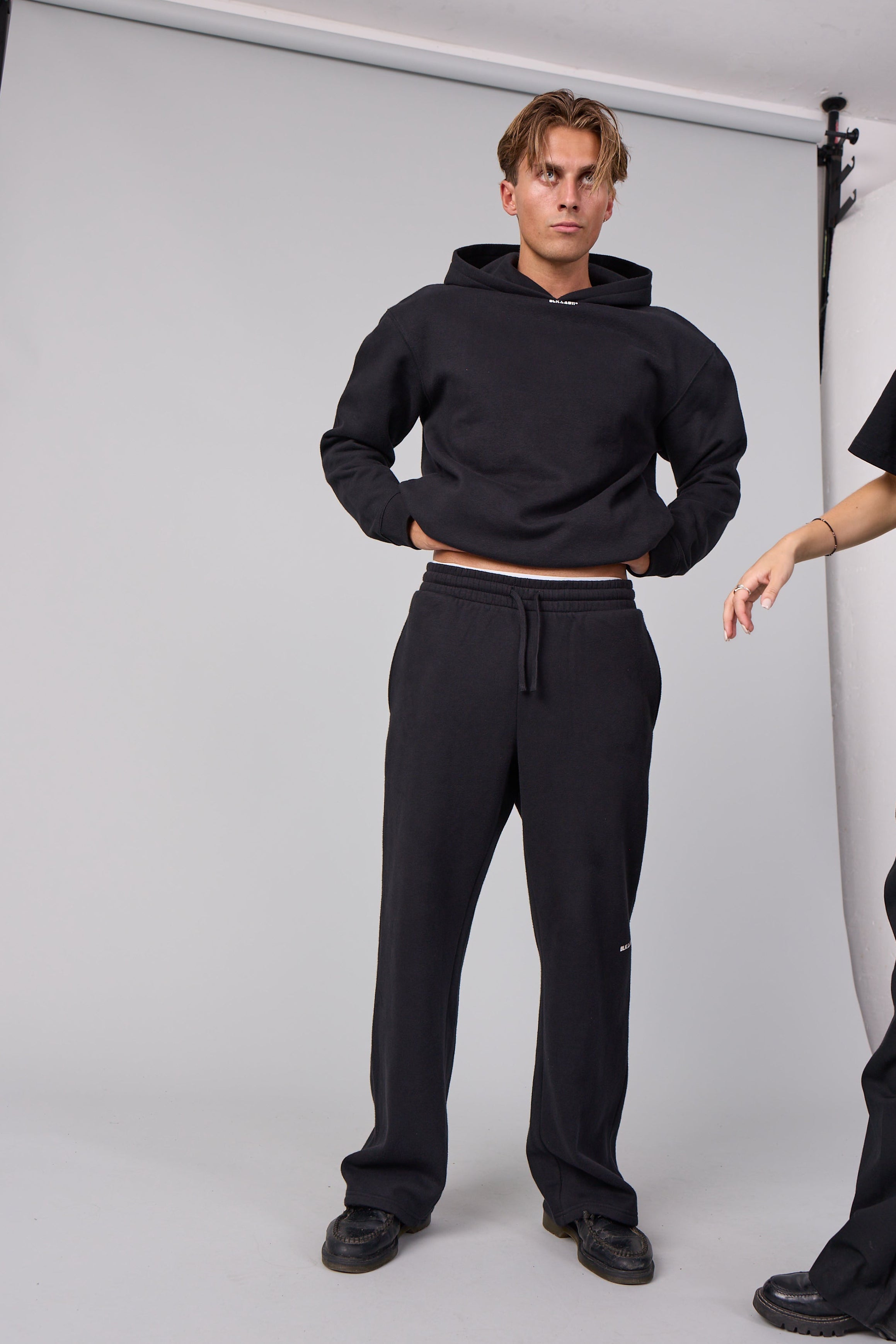 11IMPACT STRAIGHT SWEAT PANT hover